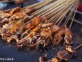 地摊鱿鱼爆料视频,揭秘街头美食背后的秘密